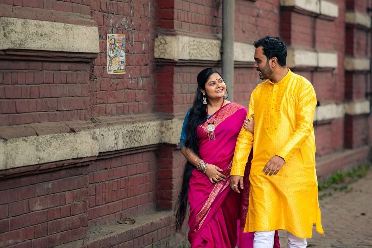 Pre Wedding Photoshoot near You in Kolkata